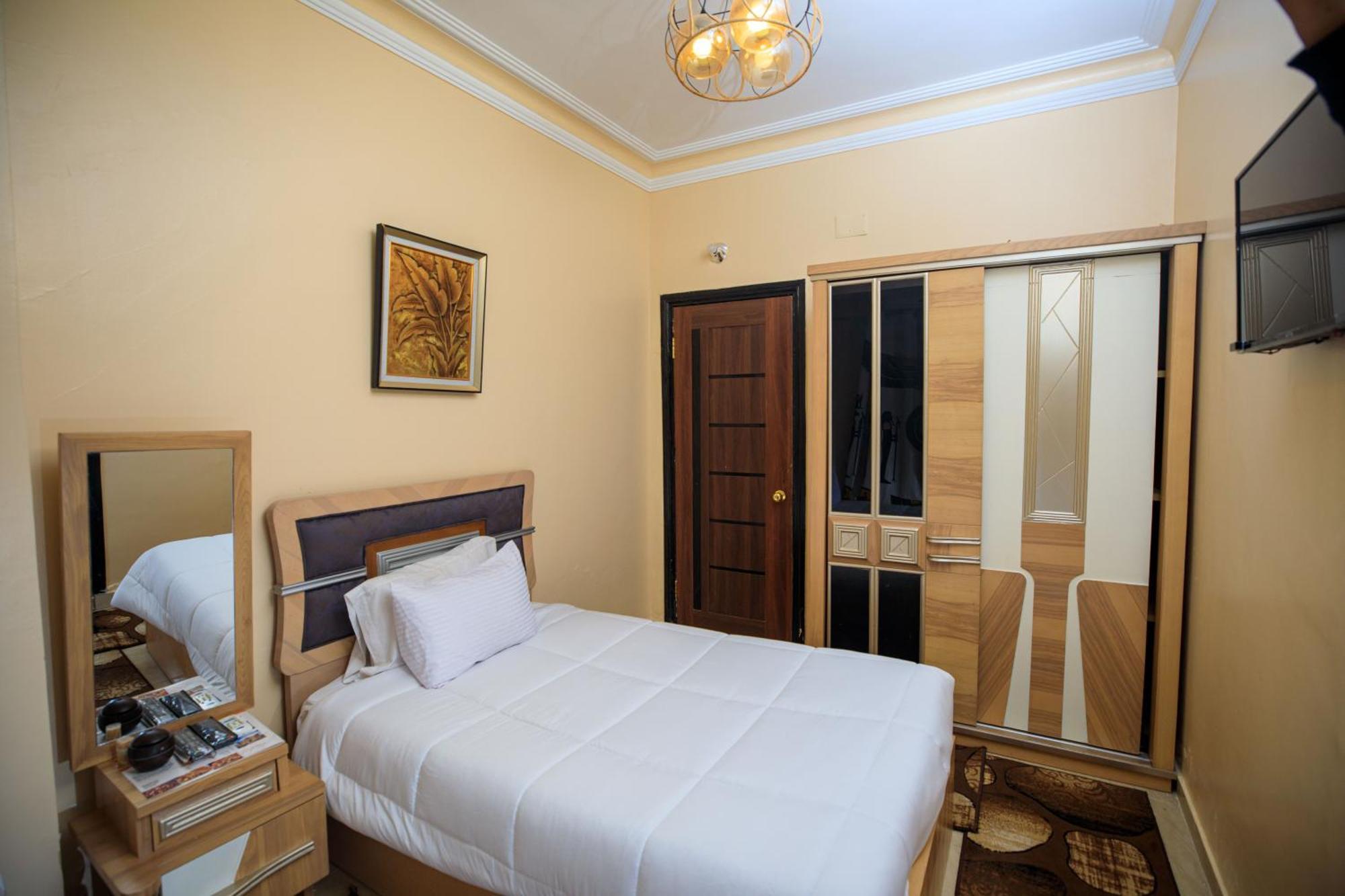 Bella Casa Pyramids Inn Nazlet el-Sisi ภายนอก รูปภาพ